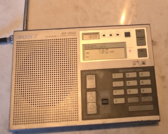 Sony ICF-2002 AM/FM/Shortwave Radio